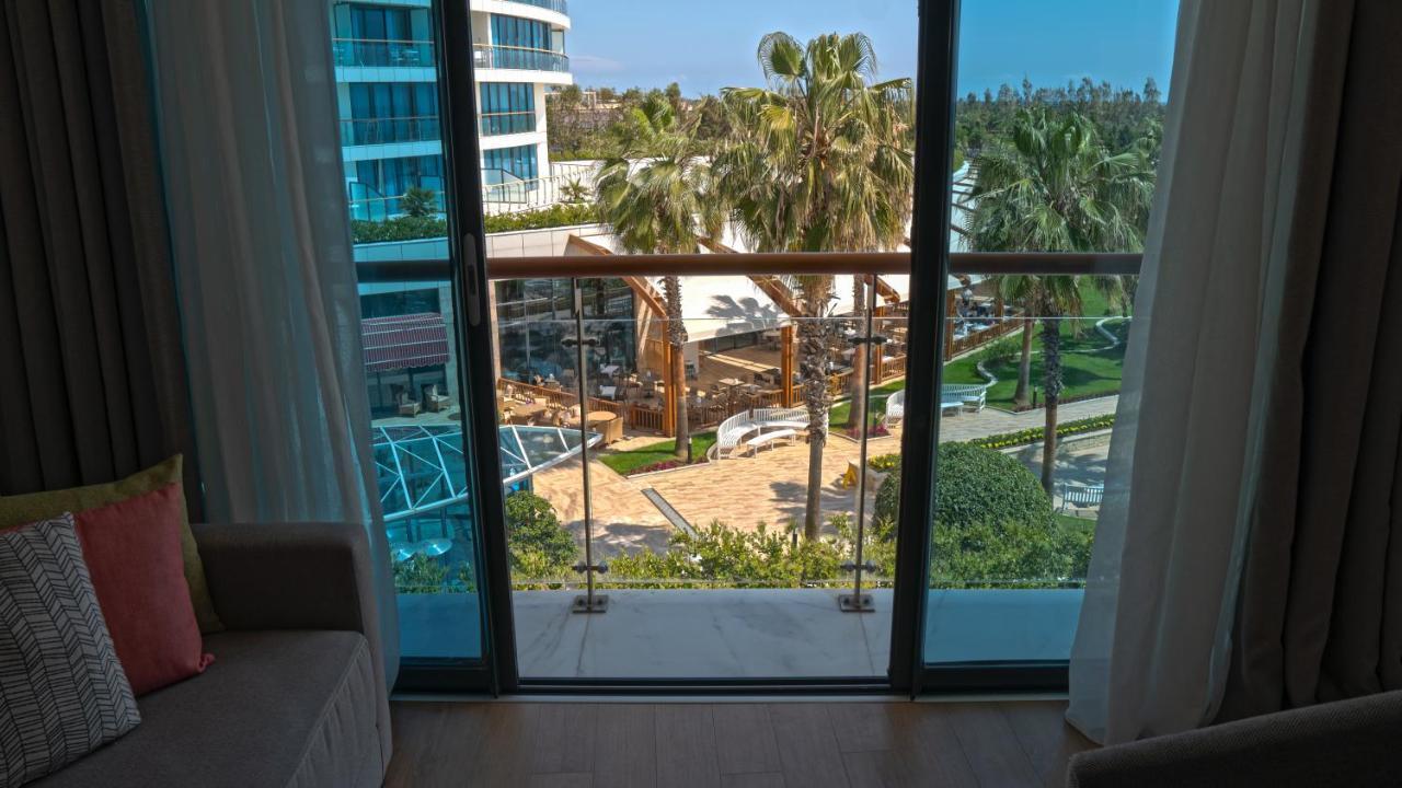 Baia Lara Hotel Antalya Eksteriør bilde View from a room at the Hilton