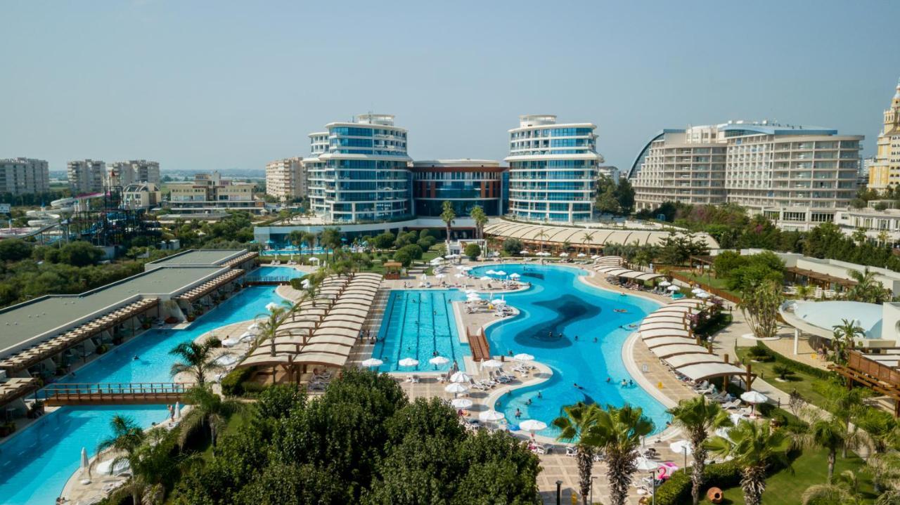 Baia Lara Hotel Antalya Eksteriør bilde The resort in 2011