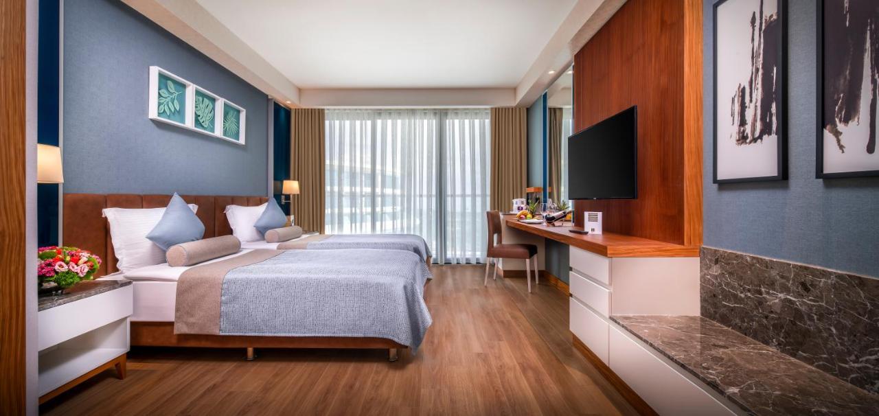 Baia Lara Hotel Antalya Eksteriør bilde Deluxe Room