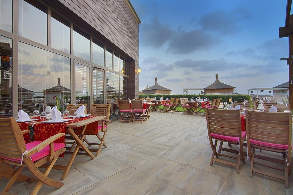 Baia Lara Hotel Antalya Eksteriør bilde The Terrace